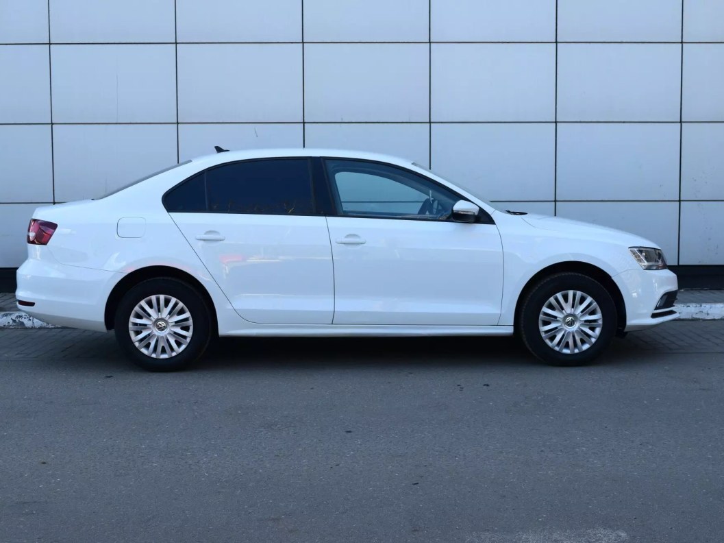 Volkswagen Jetta 1.6 АКПП фото 4