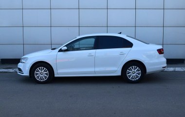 Volkswagen Jetta 1.6 АКПП превью 5