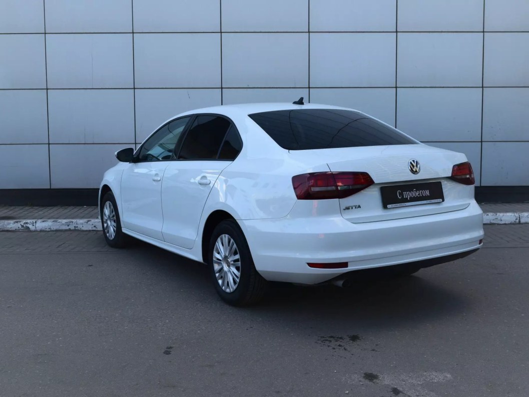 Volkswagen Jetta 1.6 АКПП фото 8