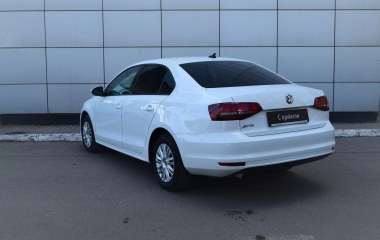Volkswagen Jetta 1.6 АКПП превью 8