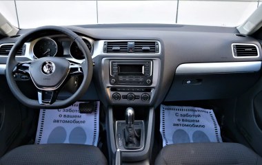 Volkswagen Jetta 1.6 АКПП превью 10