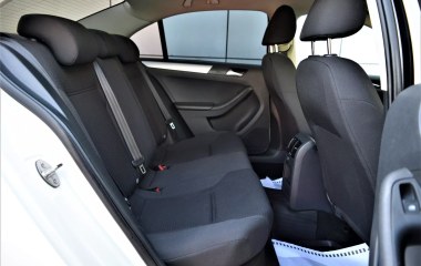 Volkswagen Jetta 1.6 АКПП превью 12