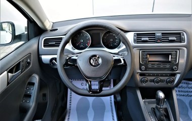 Volkswagen Jetta 1.6 АКПП превью 15