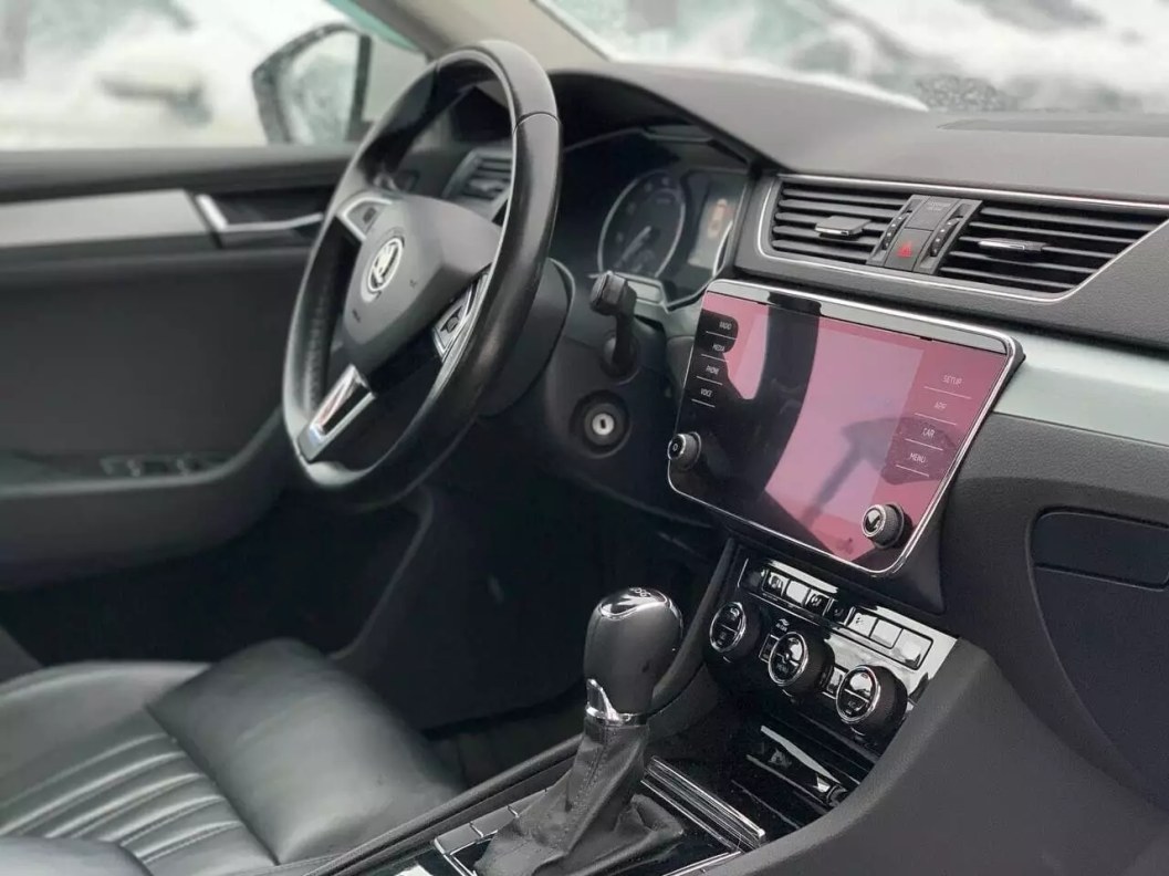 Skoda Superb Style 1.4 DSG фото 7