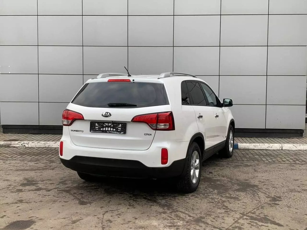 Kia Sorento New Comfort 2.2 АКПП фото 6