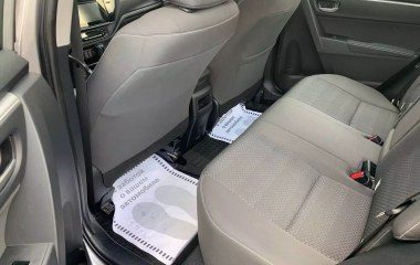 Toyota Corolla 1.8 CVT превью 11