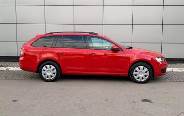 Skoda Octavia 1.6 АКПП превью 4
