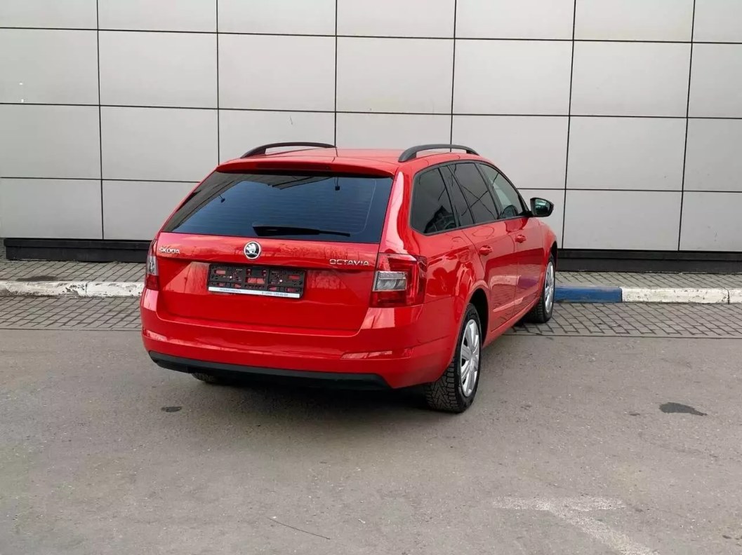 Skoda Octavia 1.6 АКПП фото 6