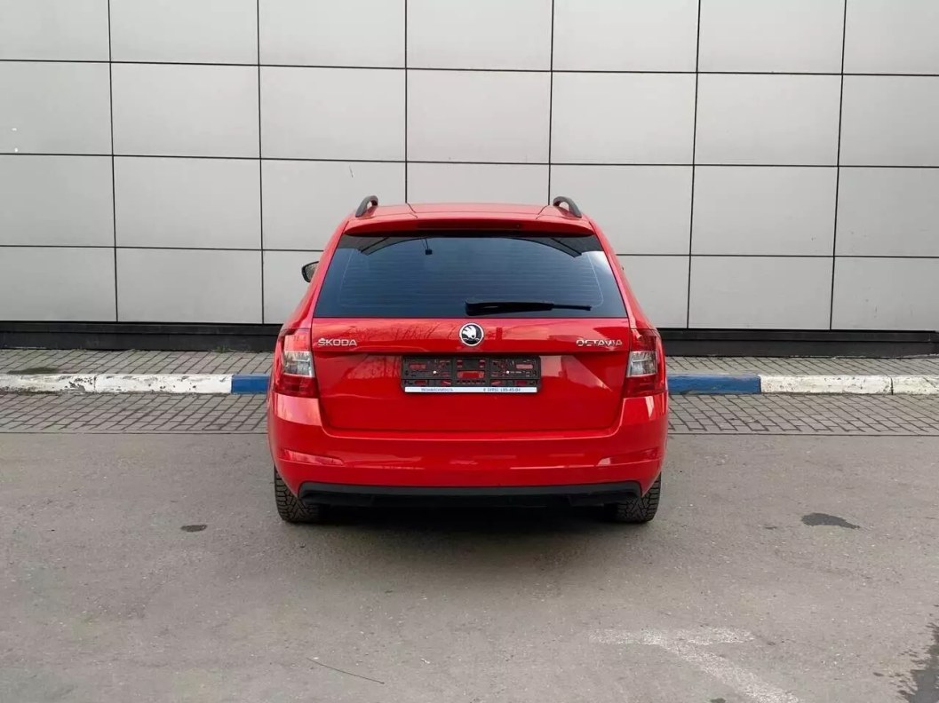 Skoda Octavia 1.6 АКПП фото 7