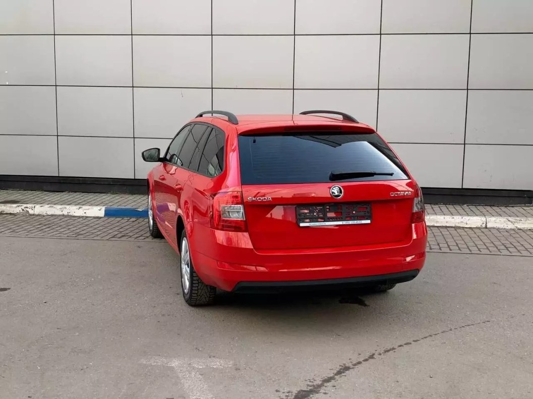 Skoda Octavia 1.6 АКПП фото 8