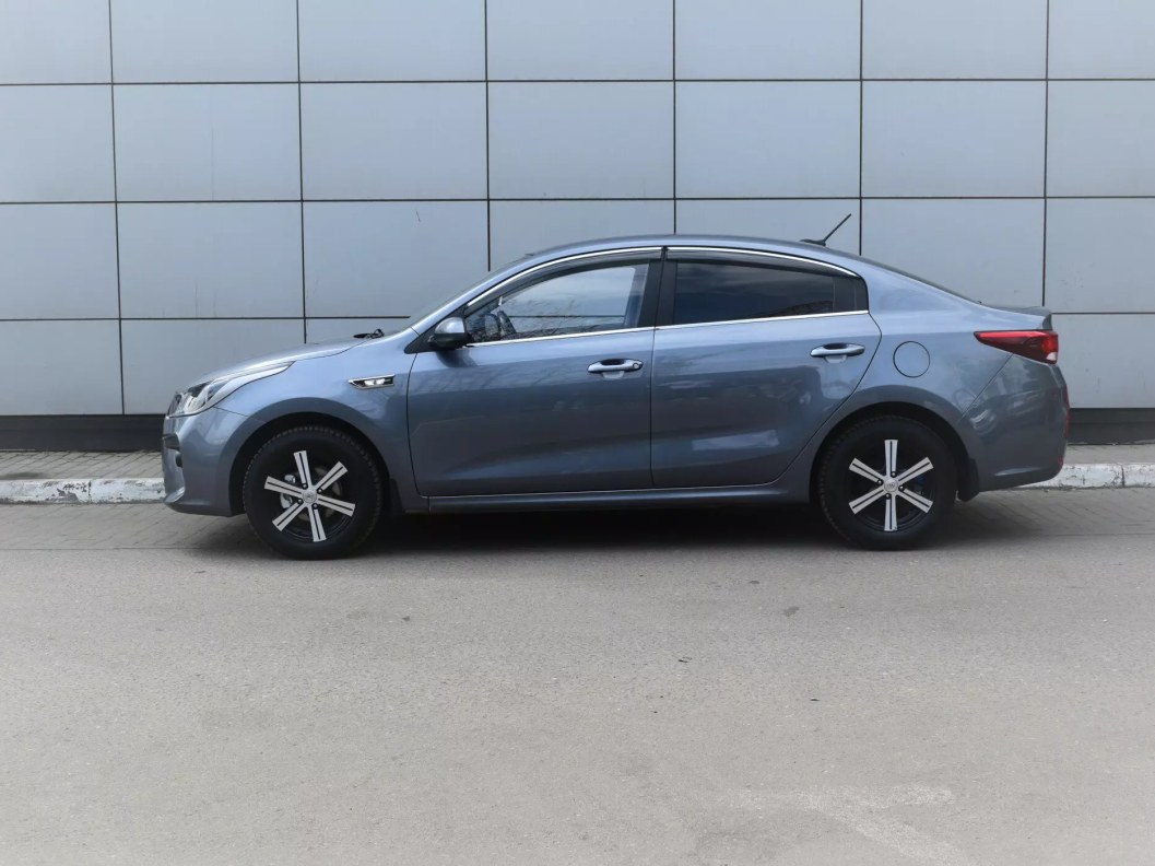 Kia Rio Comfort 1.6 МКПП фото 5