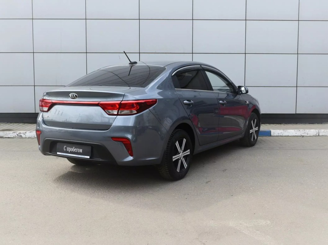 Kia Rio Comfort 1.6 МКПП фото 6