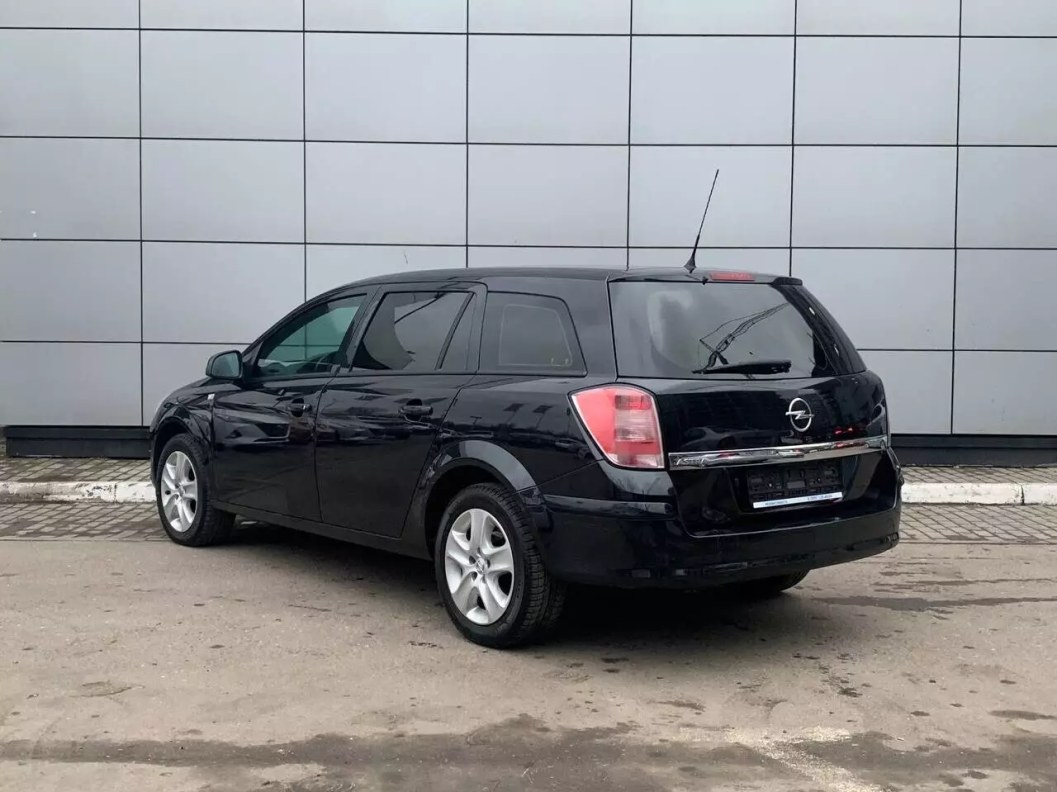 Opel Astra 1.8 АКПП фото 7