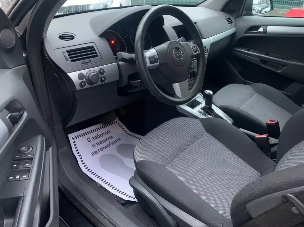 Opel Astra 1.8 АКПП фото 8