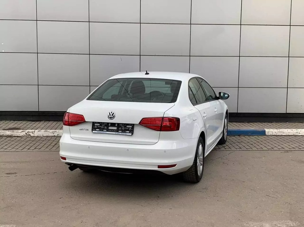 Volkswagen Jetta Comfortline 1.6 АКПП фото 6