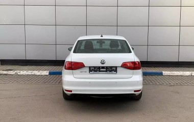 Volkswagen Jetta Comfortline 1.6 АКПП превью 7