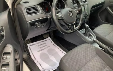 Volkswagen Jetta Comfortline 1.6 АКПП превью 9