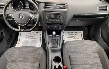 Volkswagen Jetta Comfortline 1.6 АКПП превью 10