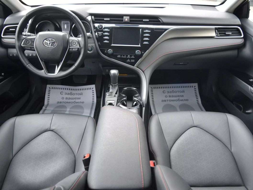 Toyota Camry 2.5 АКПП фото 11