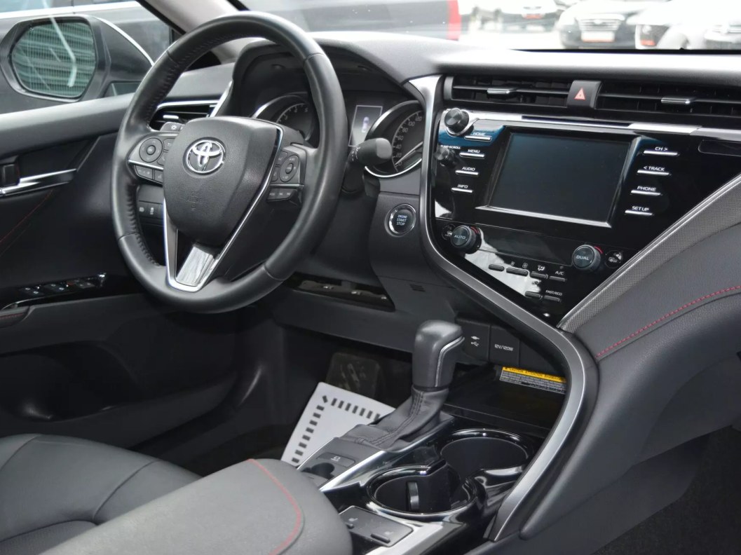 Toyota Camry 2.5 АКПП фото 22