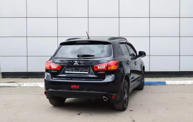 Mitsubishi ASX Instyle S05 1.8 CVT превью 6