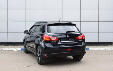 Mitsubishi ASX Instyle S05 1.8 CVT превью 8