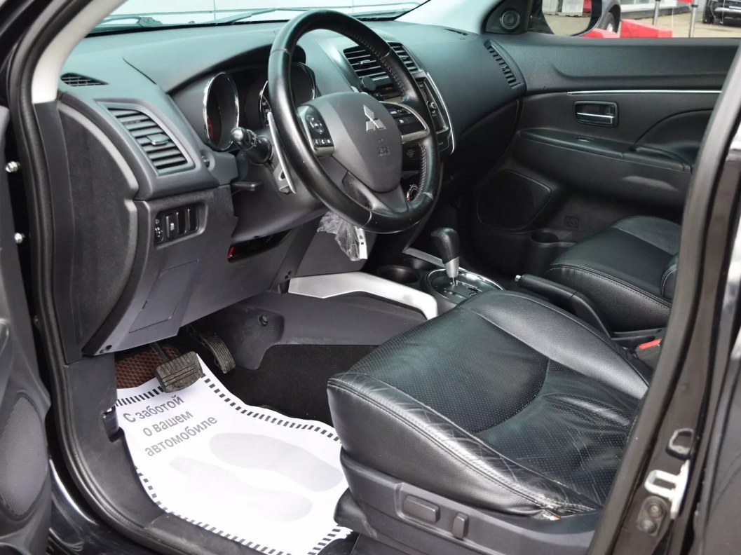 Mitsubishi ASX Instyle S05 1.8 CVT фото 9