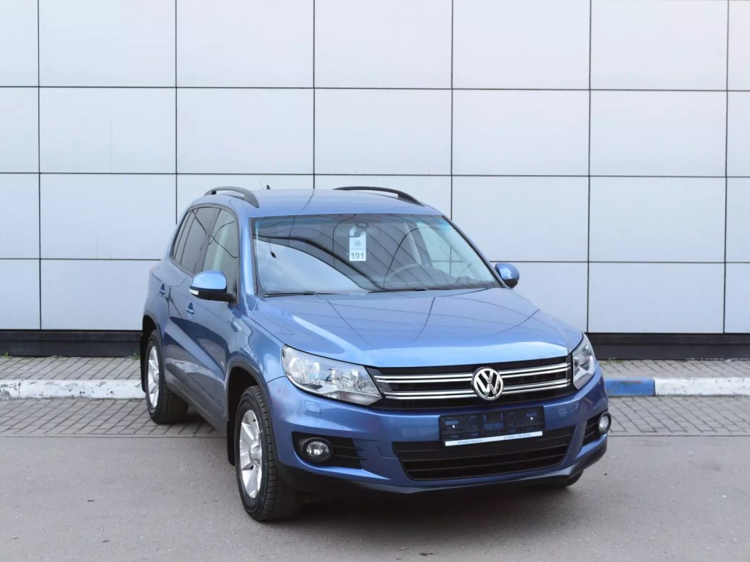 Volkswagen Tiguan Avenue 1.4 DSG фото 1