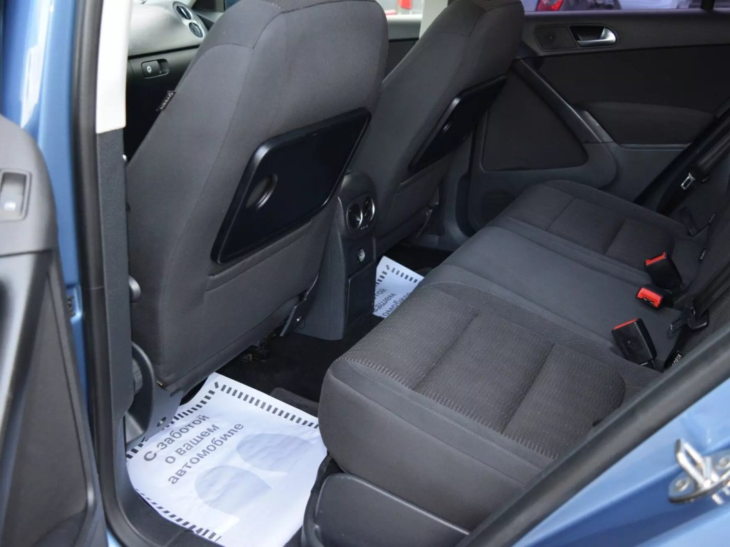 Volkswagen Tiguan Avenue 1.4 DSG фото 12