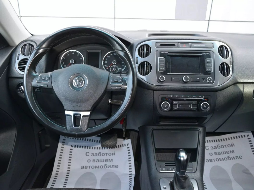 Volkswagen Tiguan Avenue 1.4 DSG фото 14