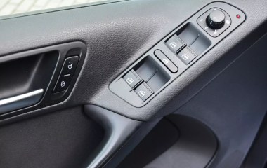 Volkswagen Tiguan Avenue 1.4 DSG превью 18
