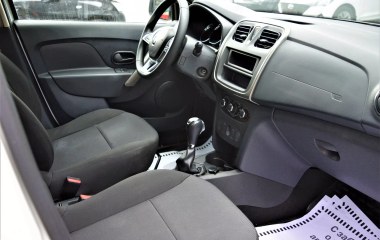 Renault Logan Life 1.6 АКПП превью 9