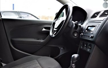 Volkswagen Polo Comfortline 1.6 АКПП превью 8