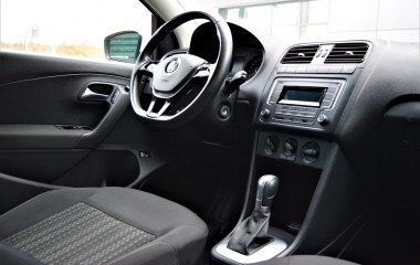 Volkswagen Polo Comfortline 1.6 АКПП превью 18