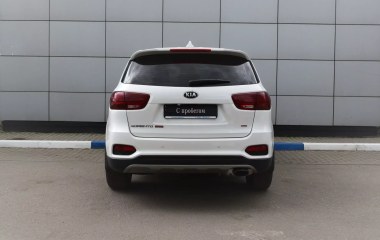 Kia Sorento Luxe 2.2 АКПП превью 6