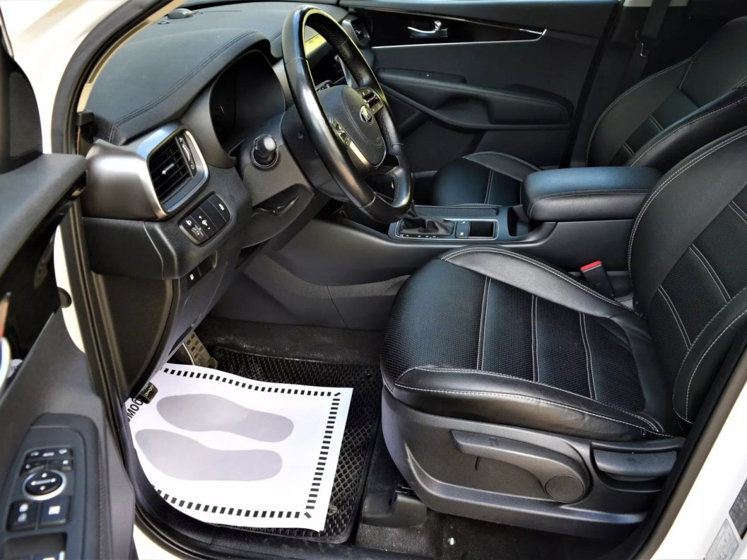 Kia Sorento Luxe 2.2 АКПП фото 8