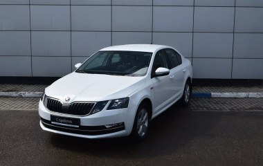 Skoda Octavia 1.6 АКПП превью 3