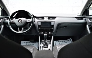 Skoda Octavia 1.6 АКПП превью 10