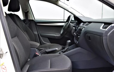 Skoda Octavia 1.6 АКПП превью 11