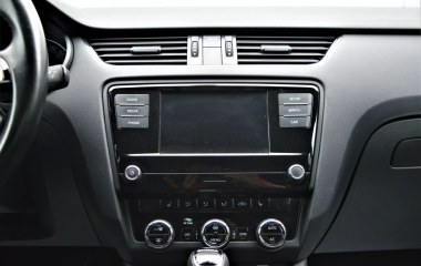 Skoda Octavia 1.6 АКПП превью 19