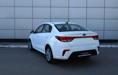 Kia Rio Comfort 1.4 АКПП превью 8
