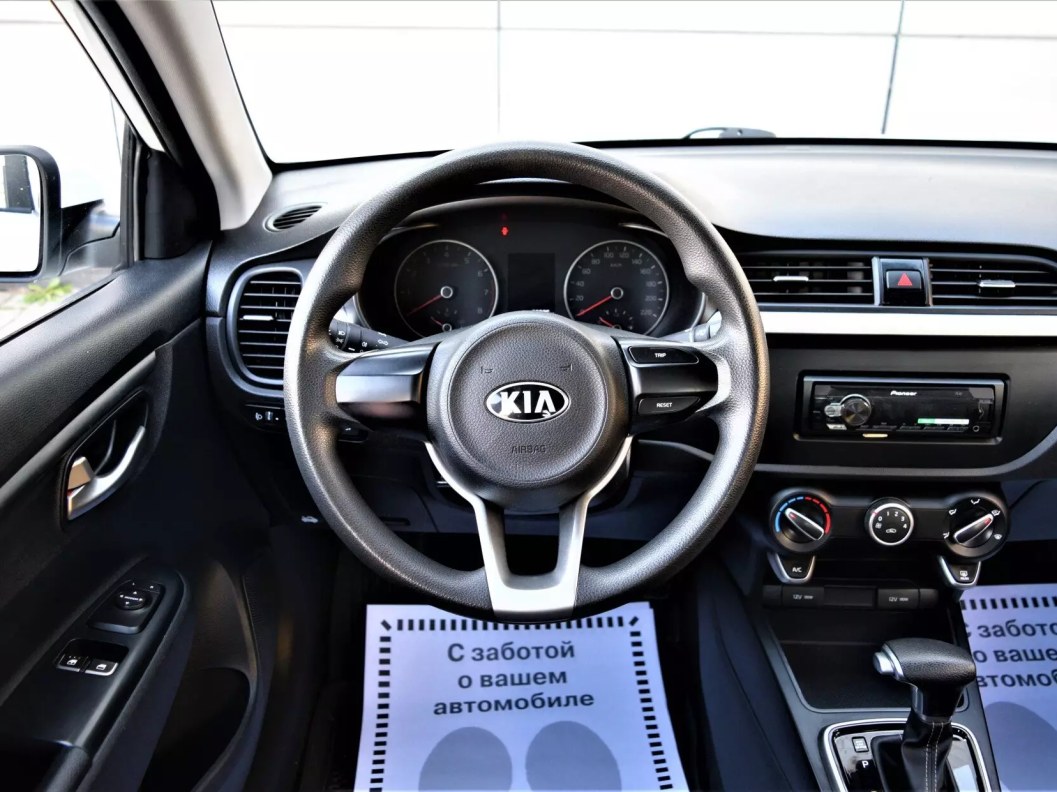 Kia Rio Comfort 1.4 АКПП фото 10