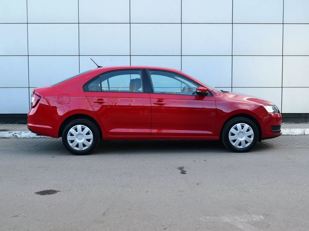 Skoda Rapid 1.4 МКПП фото 4
