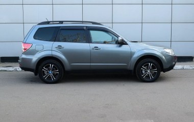 Subaru Forester 2.0 АКПП превью 4