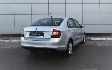 Skoda Rapid 1.6 МКПП превью 6