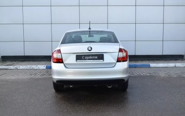 Skoda Rapid 1.6 МКПП превью 7