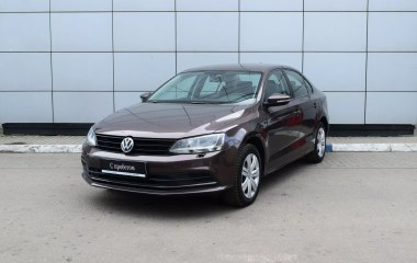 Volkswagen Jetta 1.4 DSG превью 3