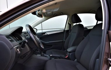 Volkswagen Jetta 1.4 DSG превью 9