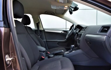 Volkswagen Jetta 1.4 DSG превью 11
