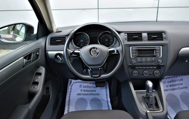 Volkswagen Jetta 1.4 DSG превью 16